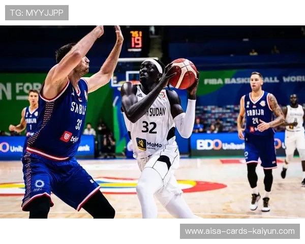 欧洲篮球预选赛：塞尔维亚大胜