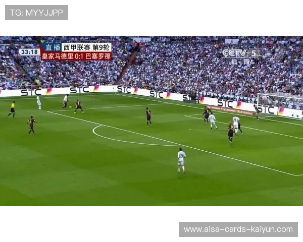 西甲巴萨角球进攻套路成功，门前高点优势明显